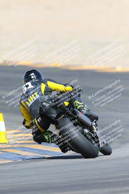 media/Mar-10-2024-SoCal Trackdays (Sun) [[6228d7c590]]/9-Turn 8 Backside (1150am)/